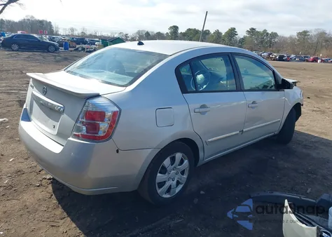 2011 Nissan Sentra 2.0S z USA, uszkodzony, nr VIN 3N1AB6APXBL699627